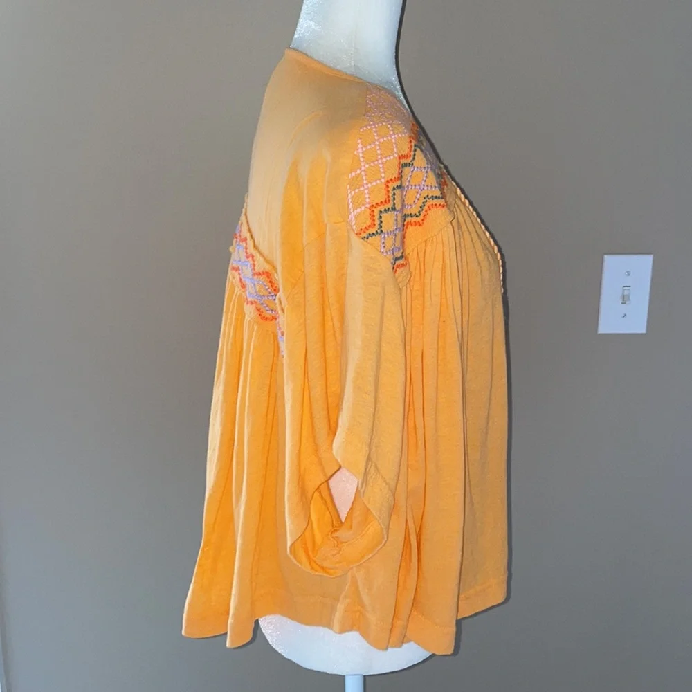 Free People Market Embroidery Trim Tassel Dolman Sleeve Tee, NWT, Size Medium